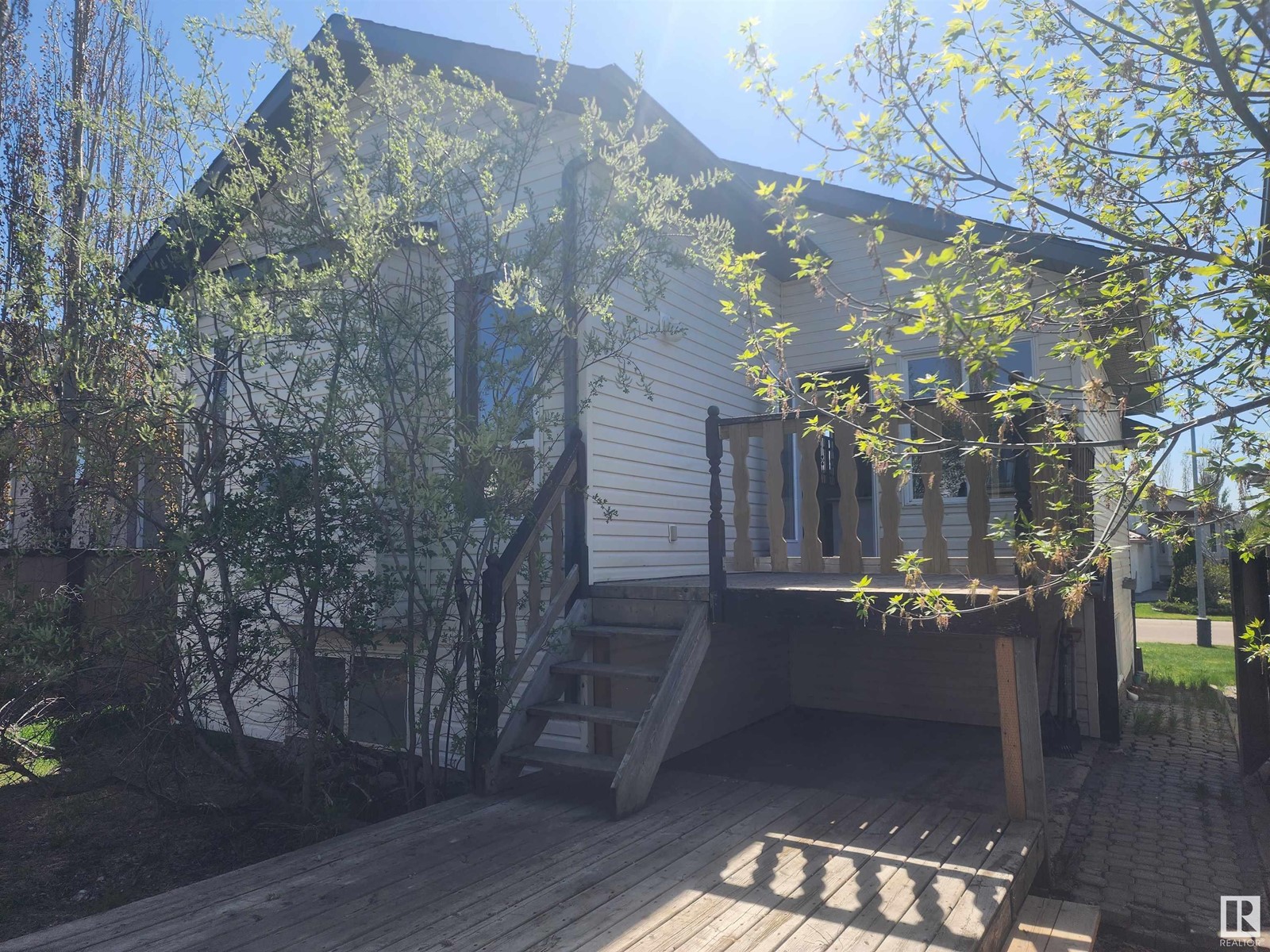 12930 160A AV NW, Edmonton