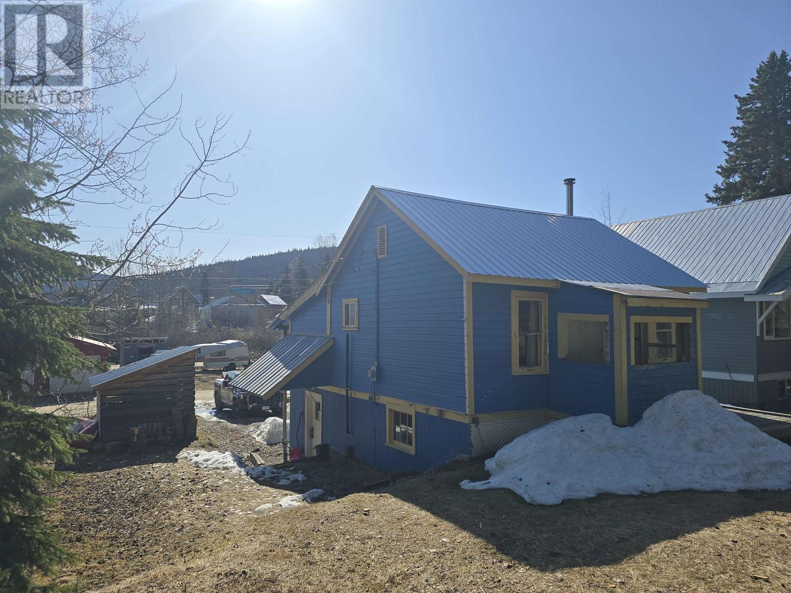 4252 MARGARET AVENUE, Wells