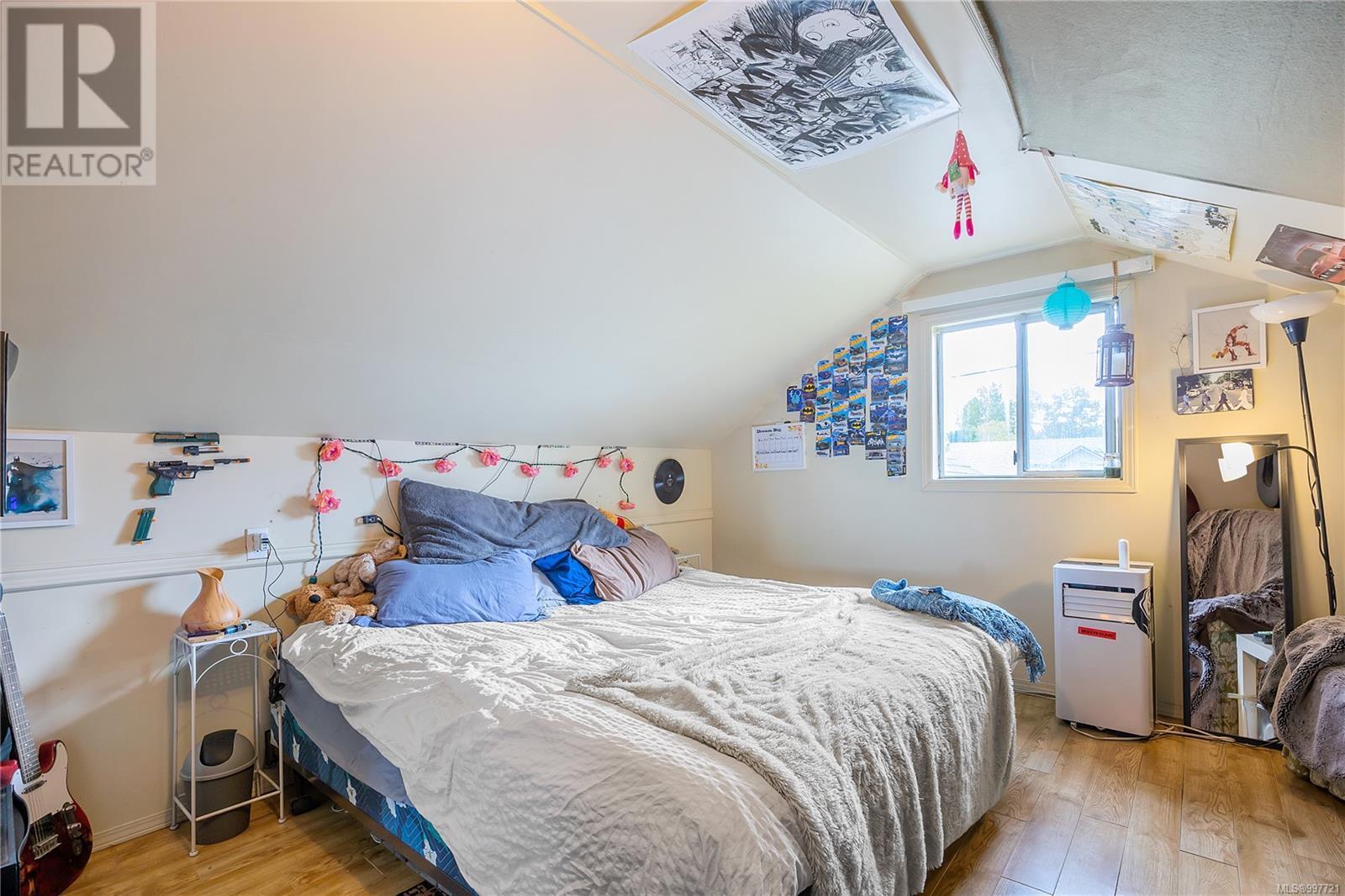 Photo 29 of 540 Kennedy St, Nanaimo BC