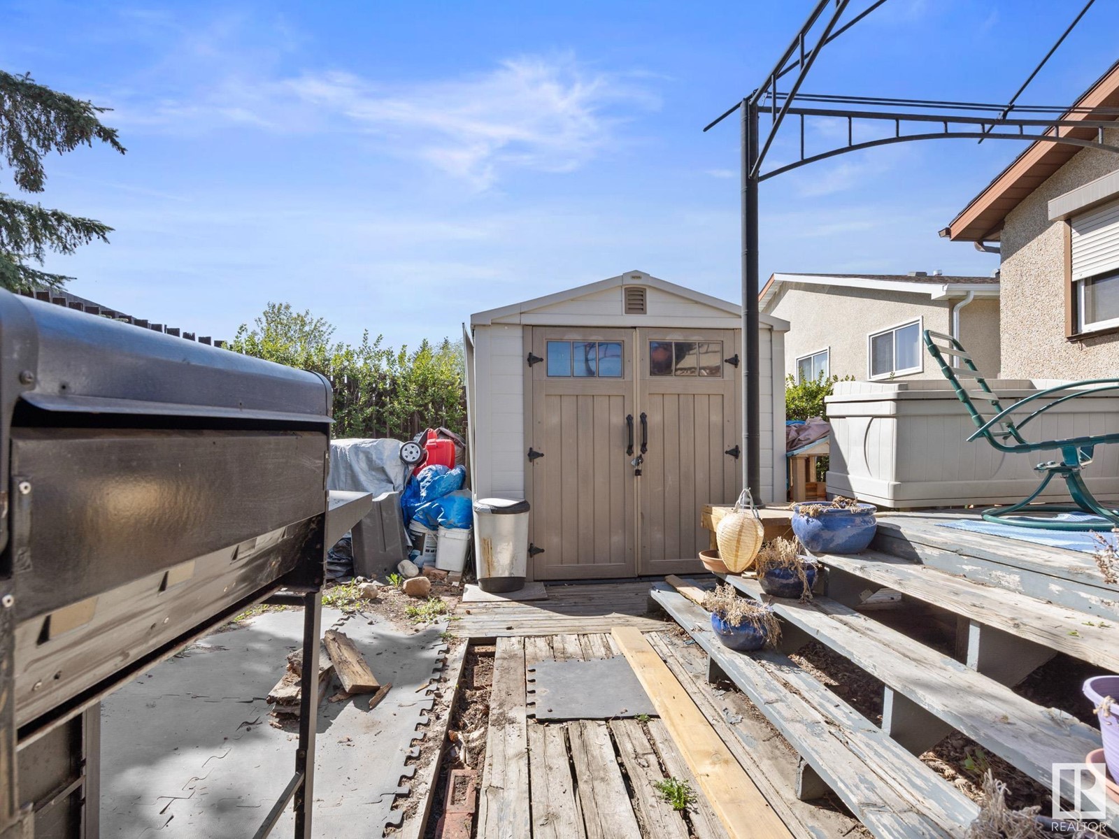 4637 126 AV NW, Edmonton