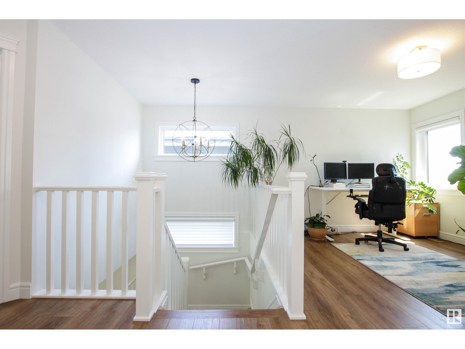30 LADEROUTE PL, St. Albert