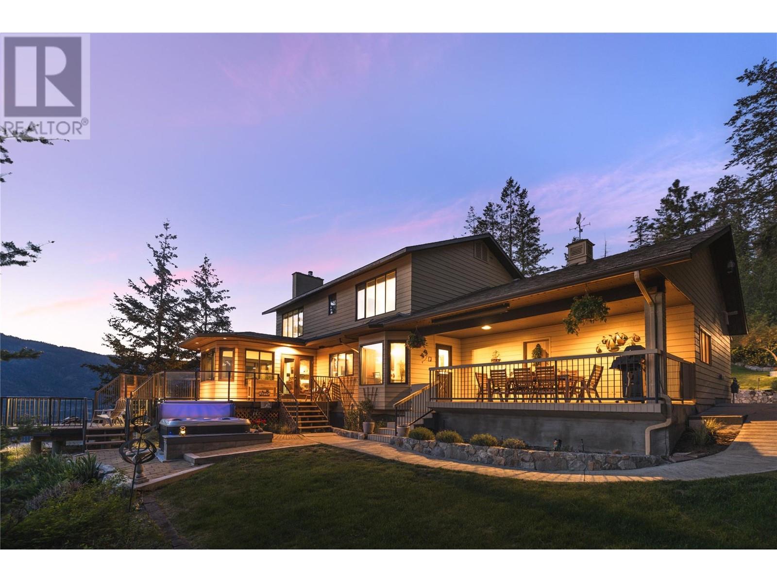 1252 Kyndree Court, Kelowna