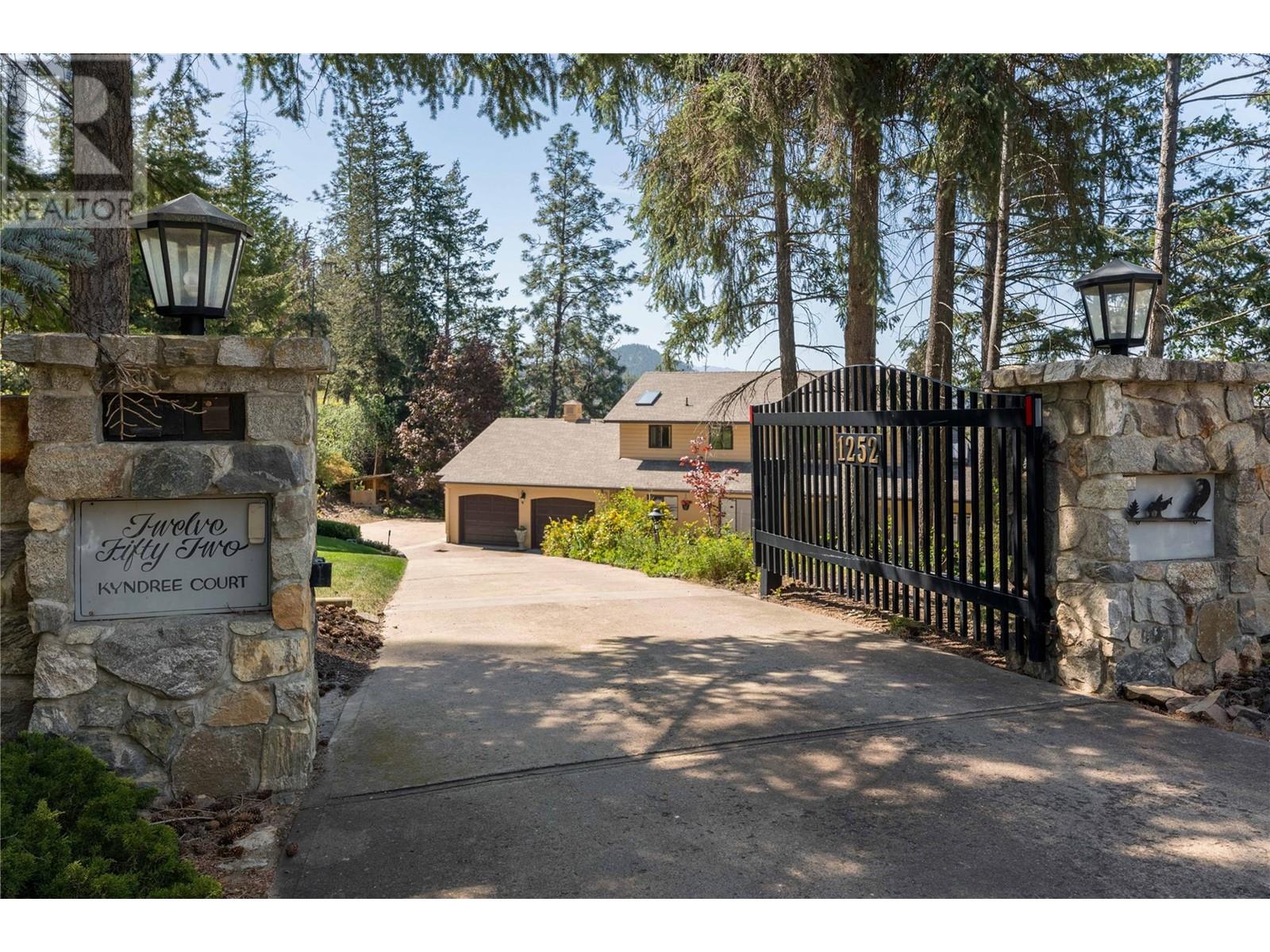 1252 Kyndree Court, Kelowna