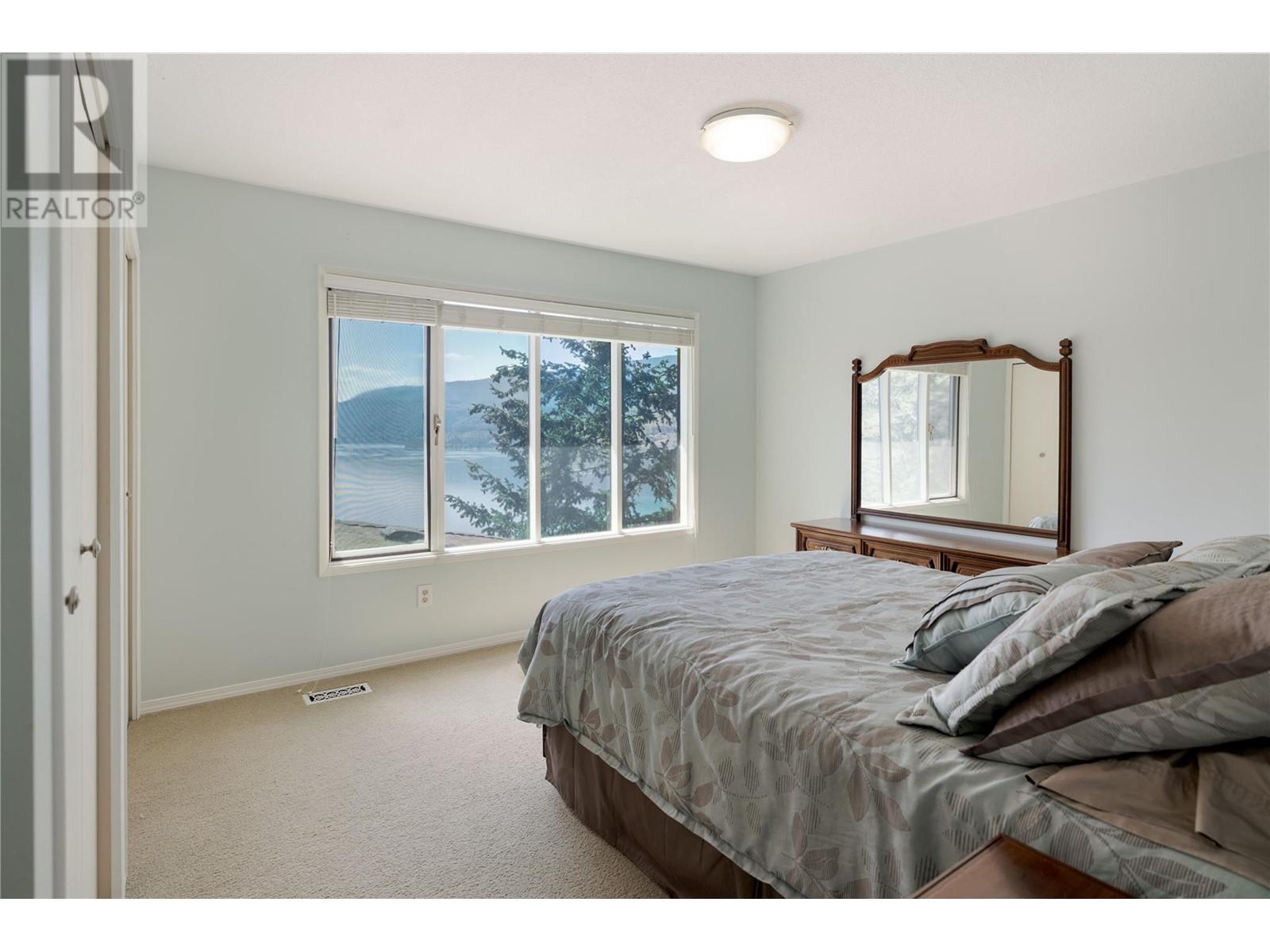 1252 Kyndree Court, Kelowna
