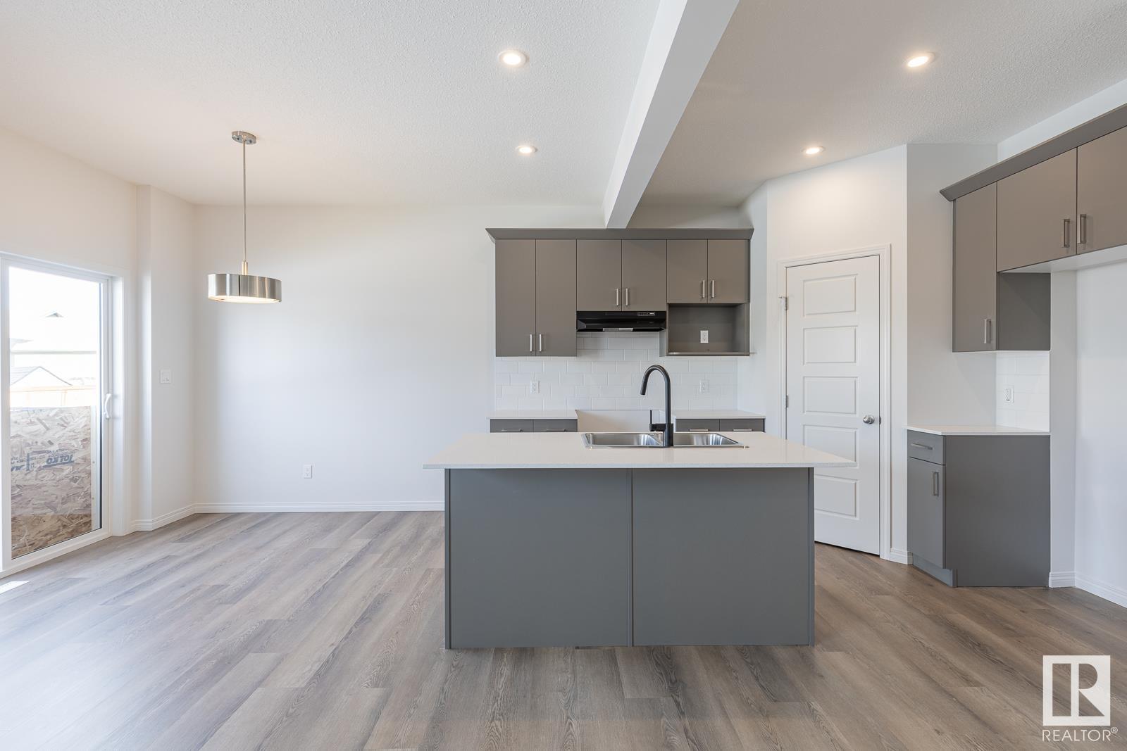 74 SILVERSTONE DR, Stony Plain