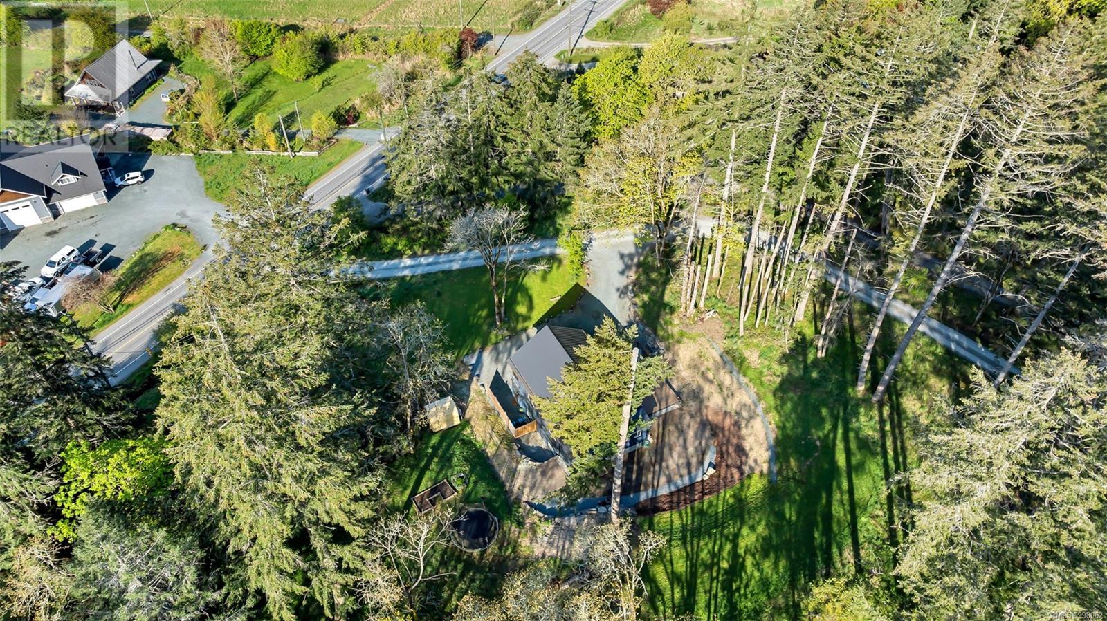1029 Herd Rd, Duncan