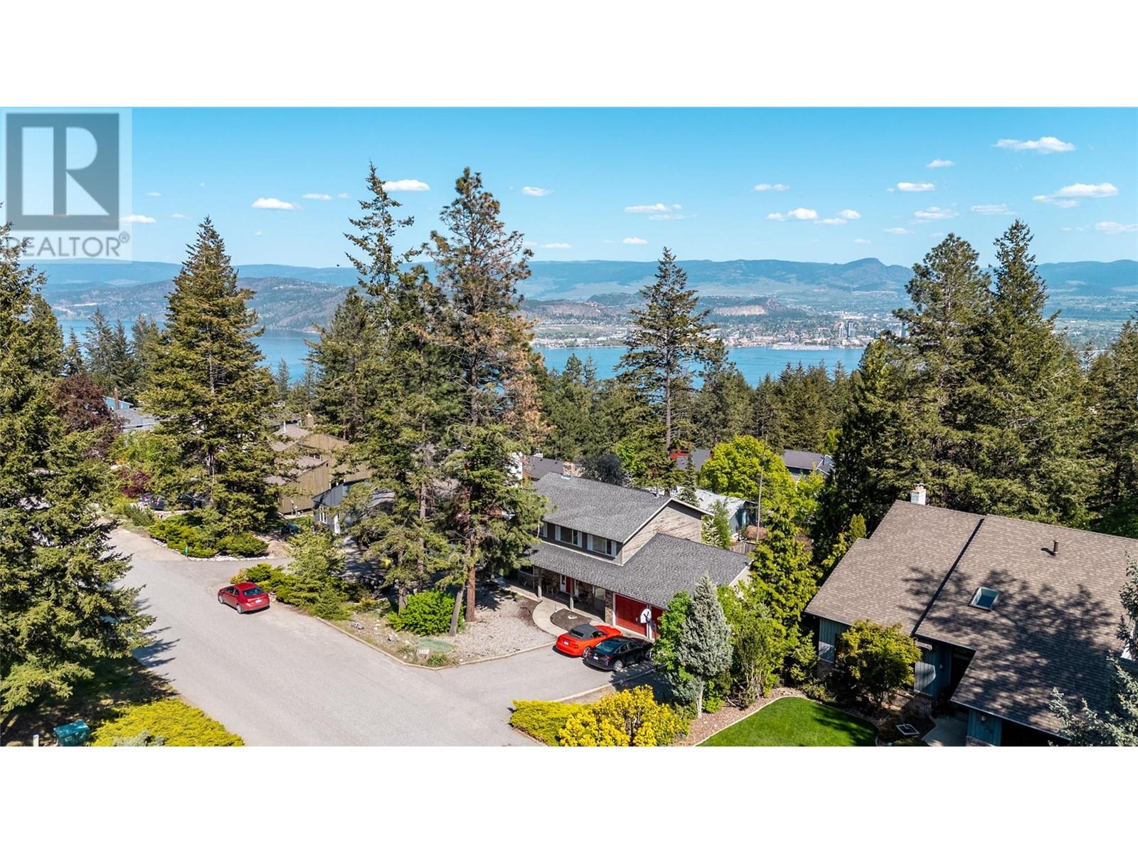  1623 Blackwood Drive, West Kelowna
