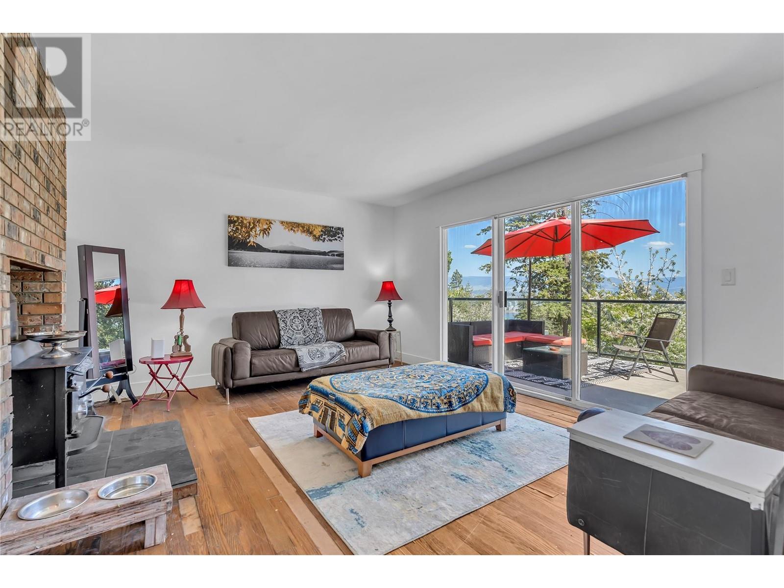  1623 Blackwood Drive, West Kelowna
