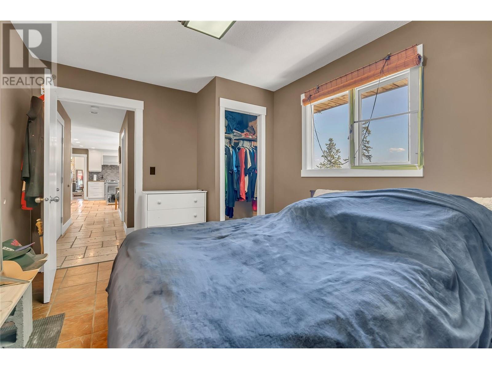  1623 Blackwood Drive, West Kelowna