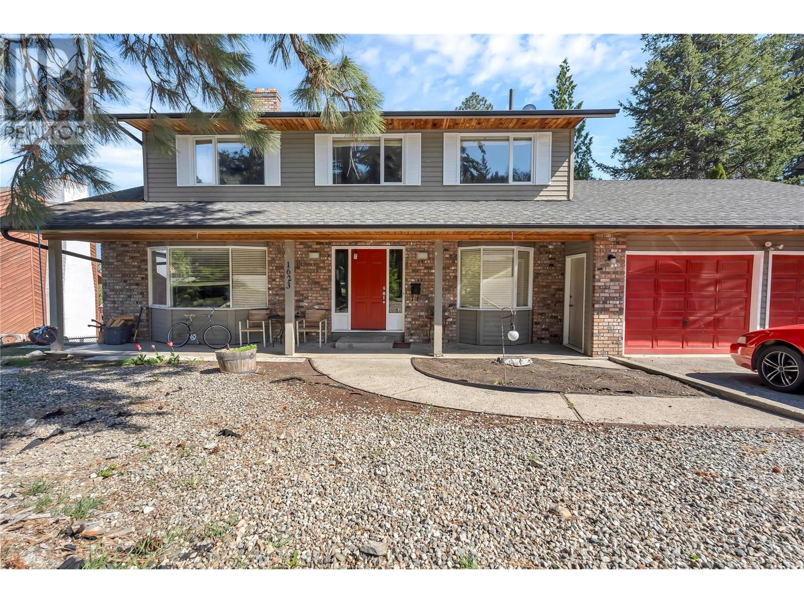  1623 Blackwood Drive, West Kelowna