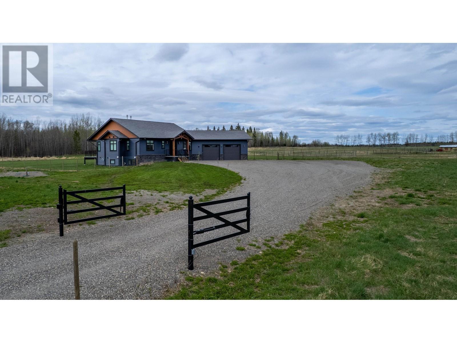 7400 TABORVIEW DRIVE, Prince George