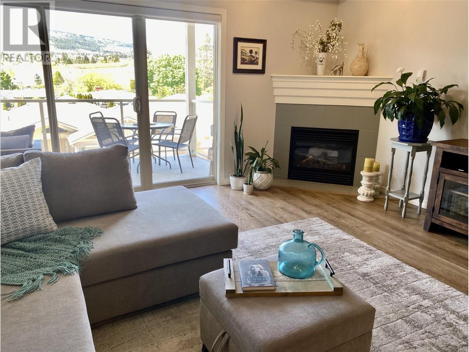 316 2100 Boucherie Road, West Kelowna