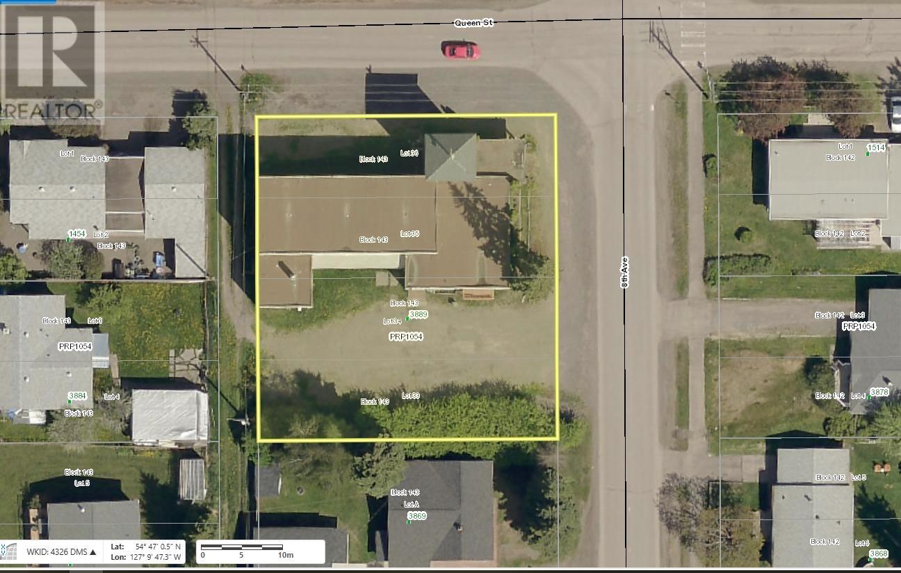 3889 8TH Avenue - photo 2