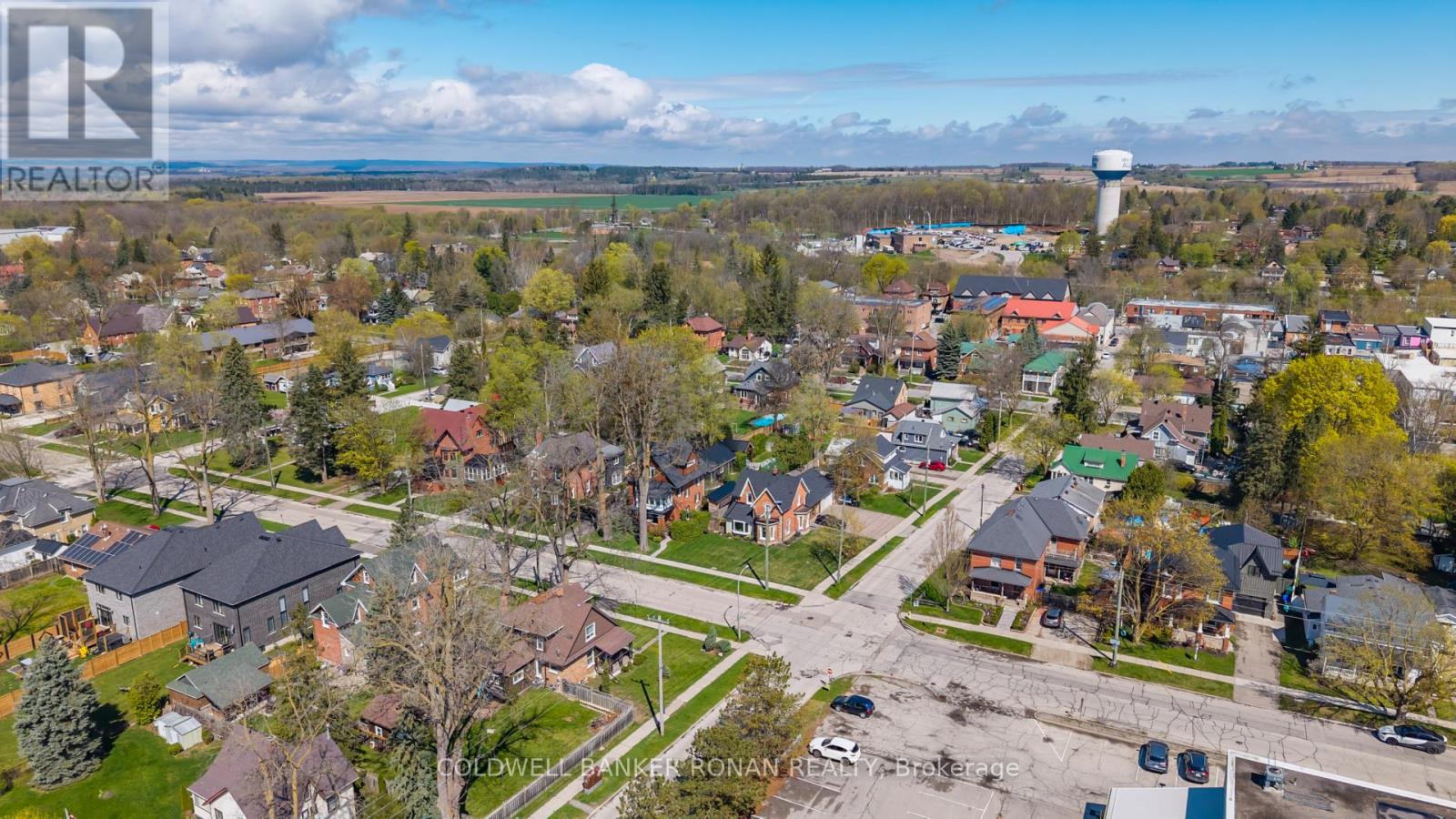 Photo 33 of 54 Nelson Street W, New Tecumseth ON