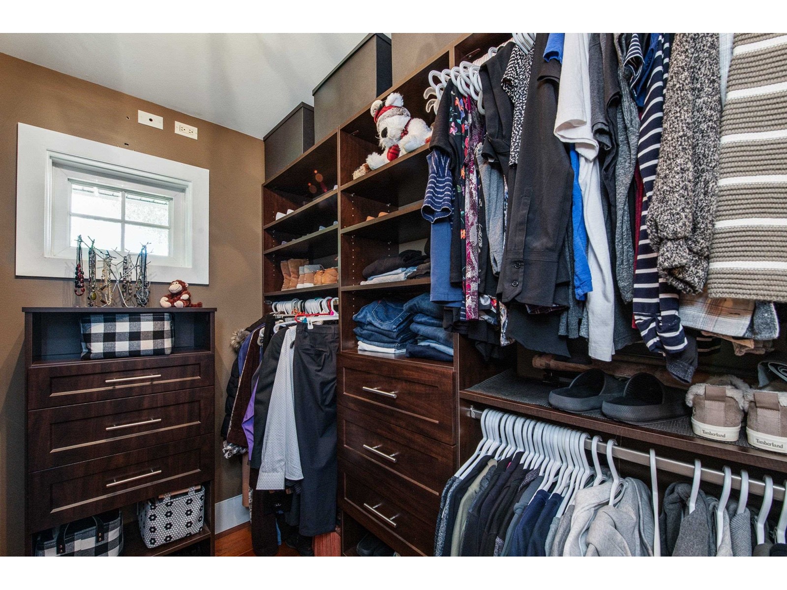 Photo 18 of 22285 64 Avenue, Langley BC