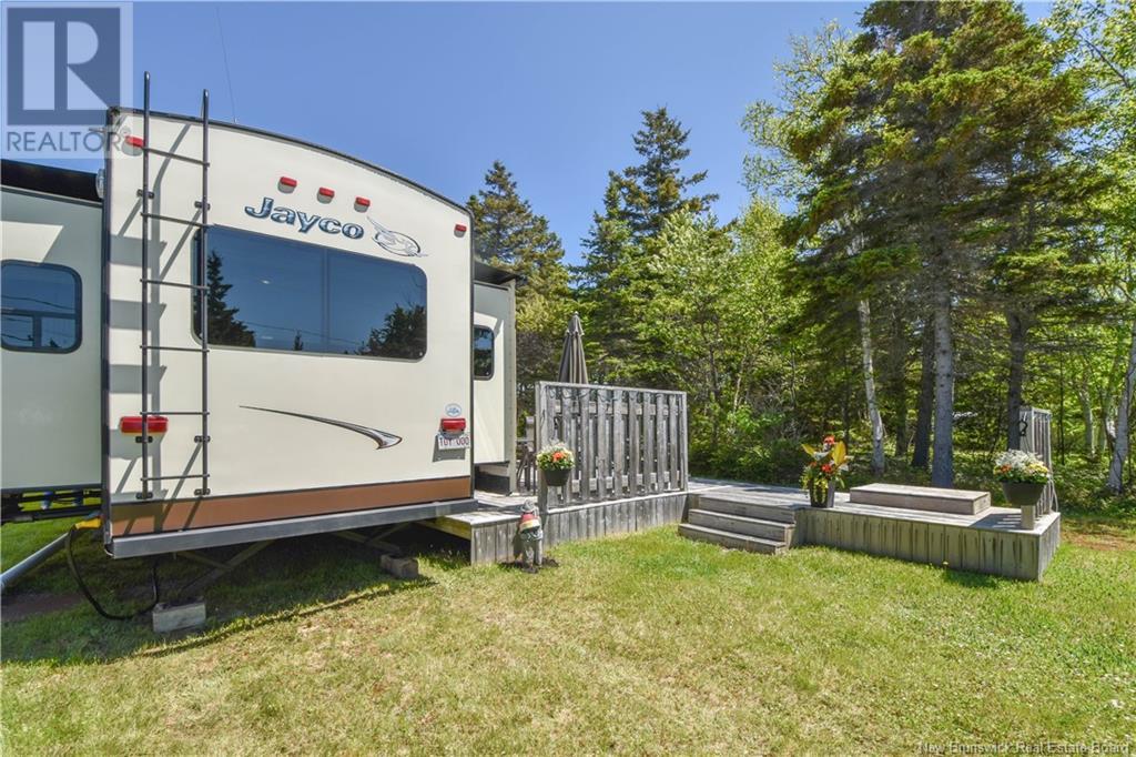 Photo 13 of 98 Des Vacanciers Lane, Pointecanot NB