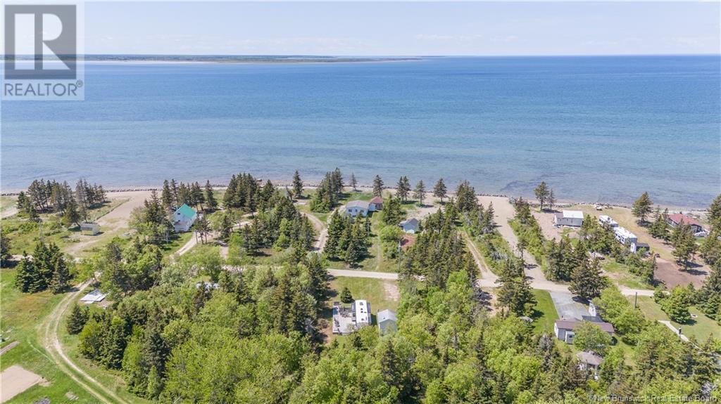 Photo 34 of 98 Des Vacanciers Lane, Pointecanot NB