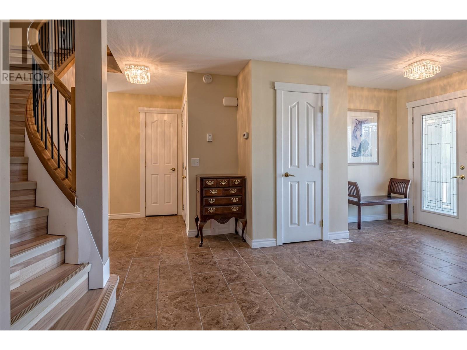 10718 Pinecrest Road, Vernon