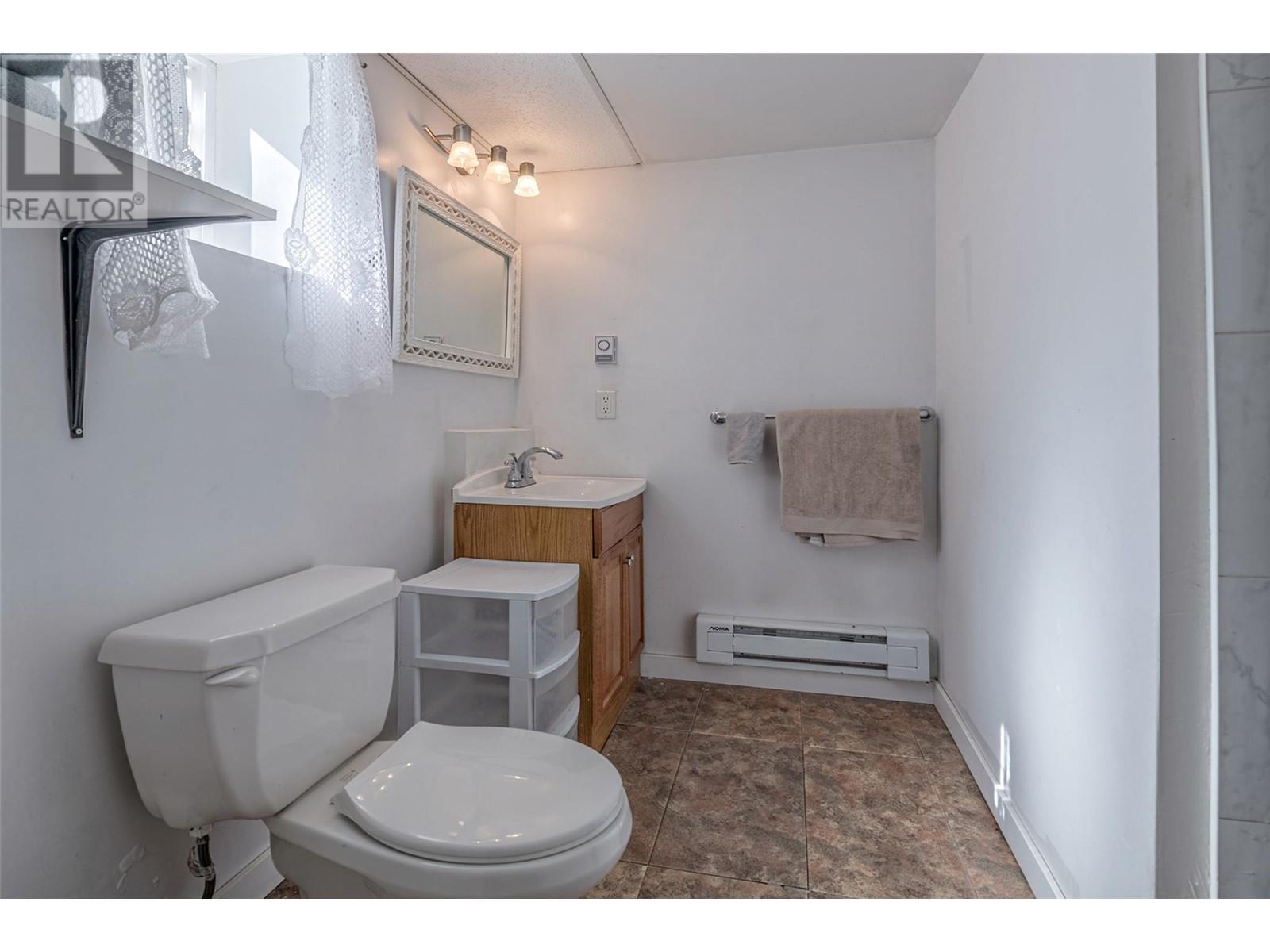 10718 Pinecrest Road, Vernon