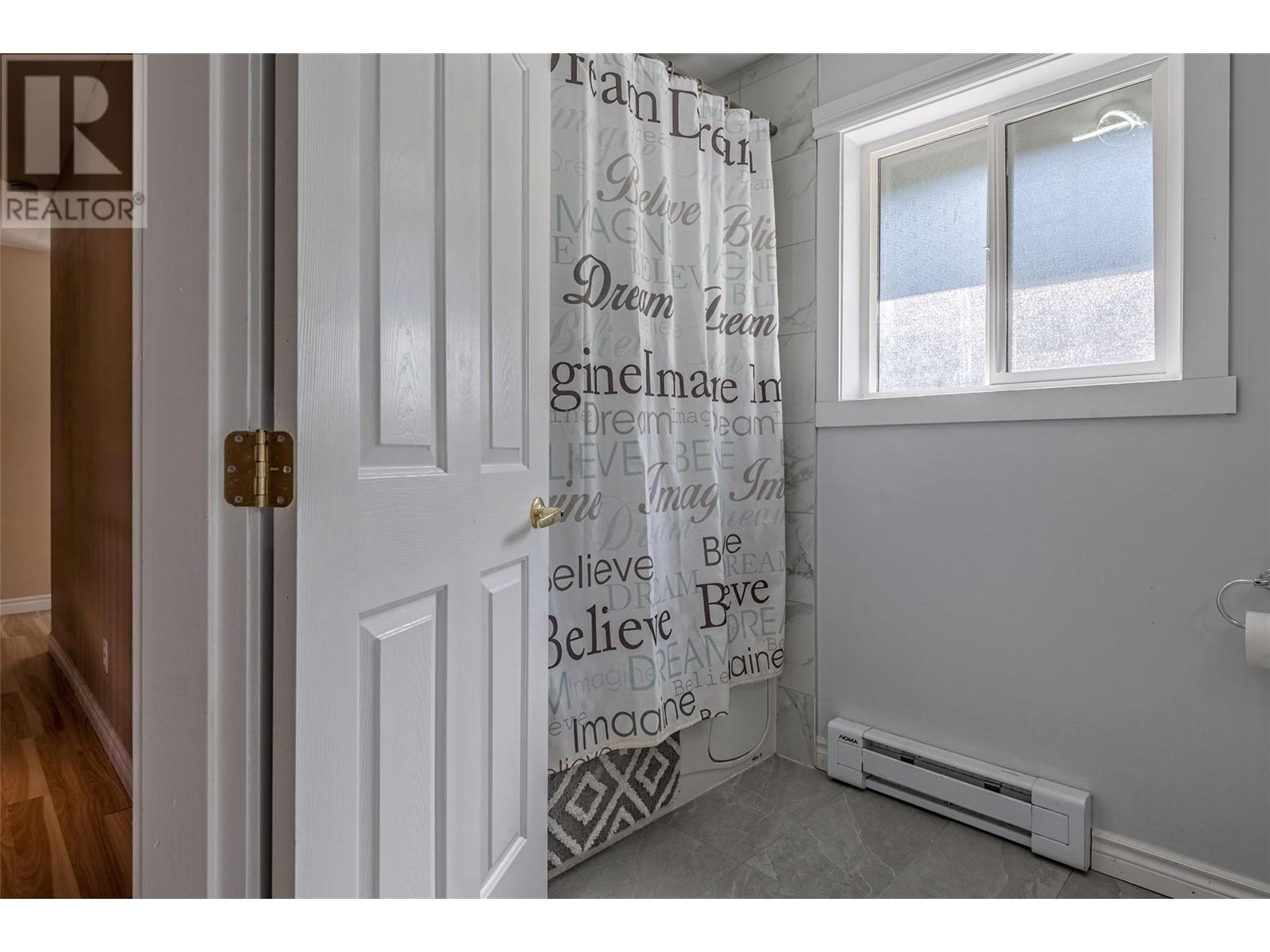  10718 Pinecrest Road, Vernon