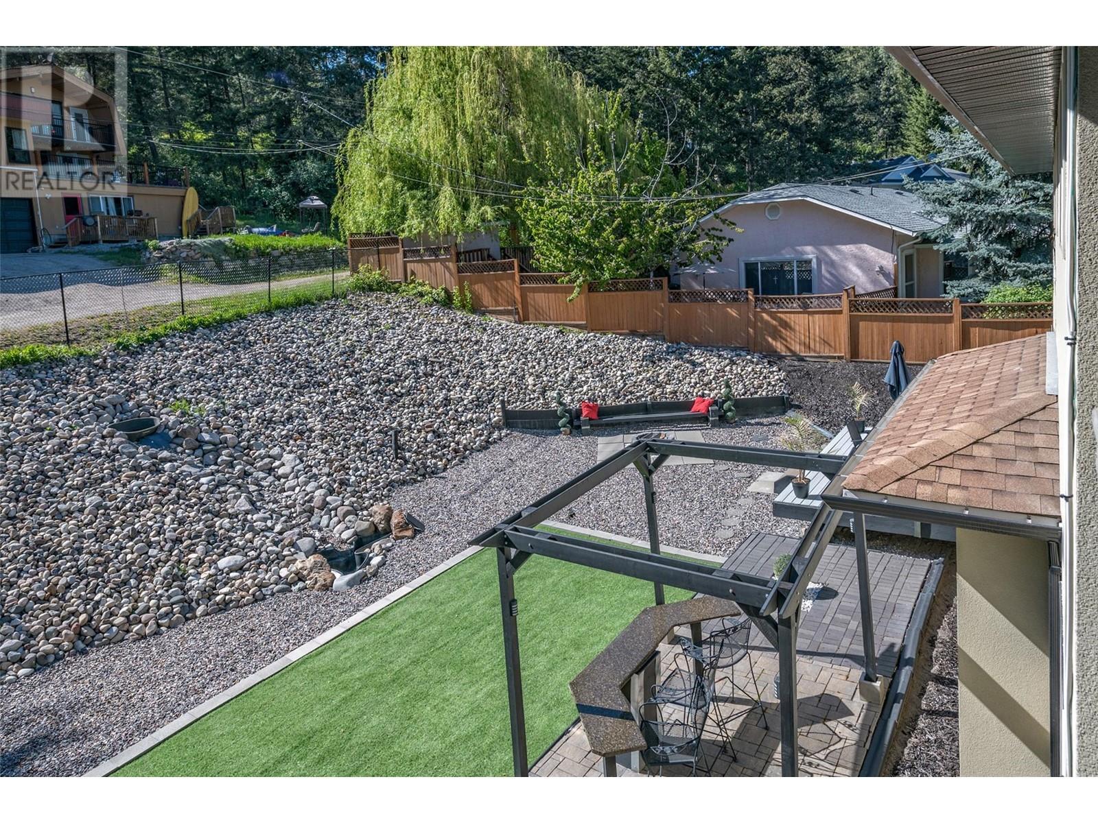  10718 Pinecrest Road, Vernon