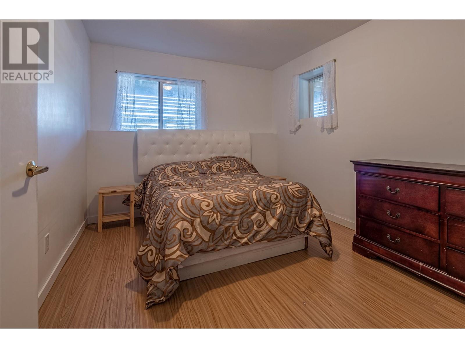 10718 Pinecrest Road, Vernon