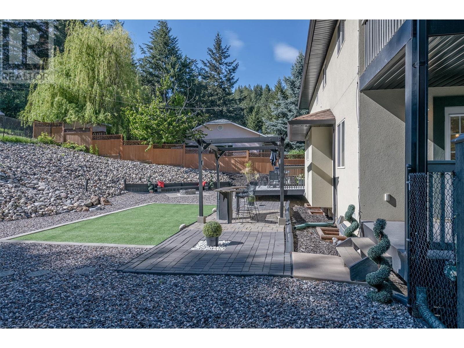  10718 Pinecrest Road, Vernon