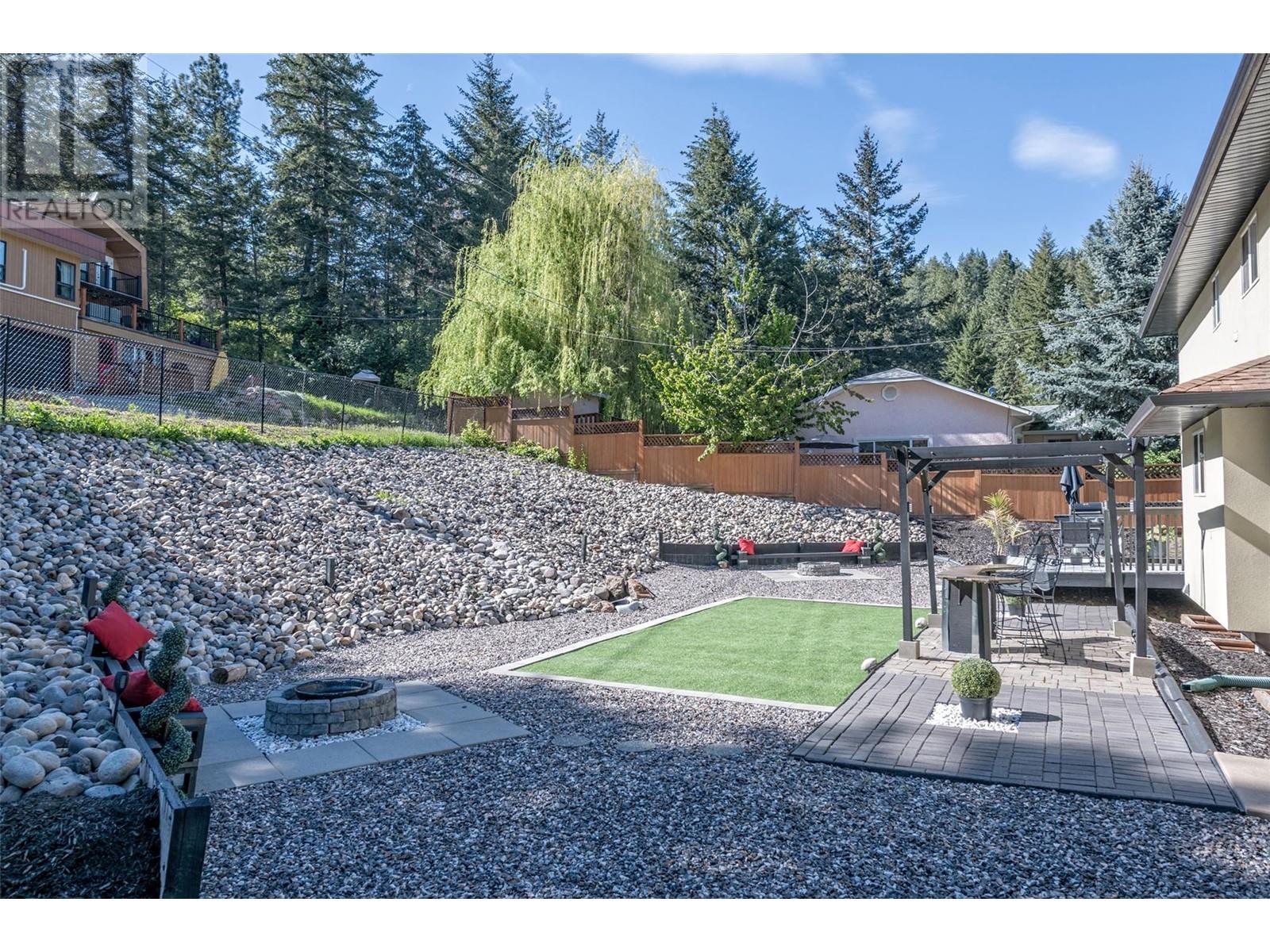  10718 Pinecrest Road, Vernon