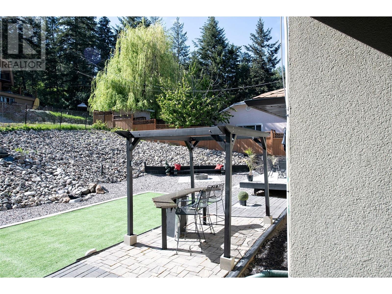  10718 Pinecrest Road, Vernon