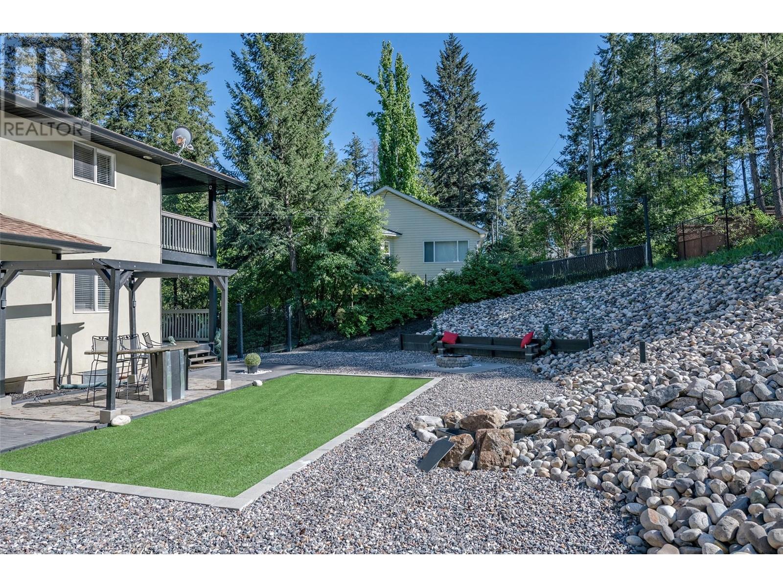  10718 Pinecrest Road, Vernon