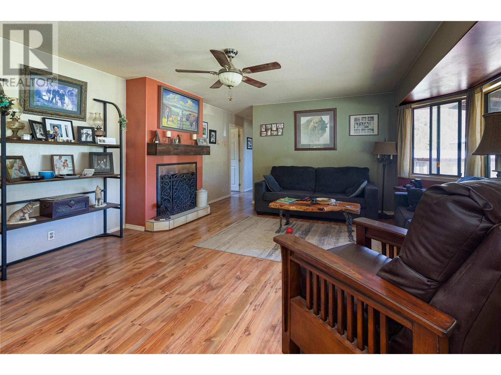 2169 Solsqua Road, Sicamous