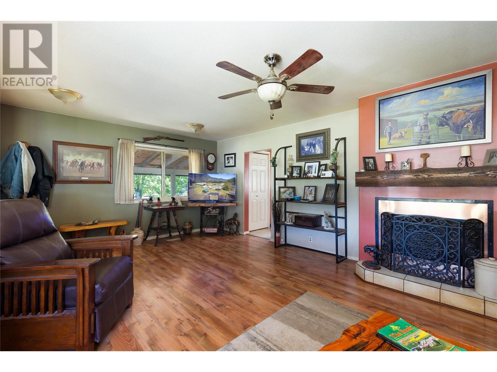 2169 Solsqua Road, Sicamous