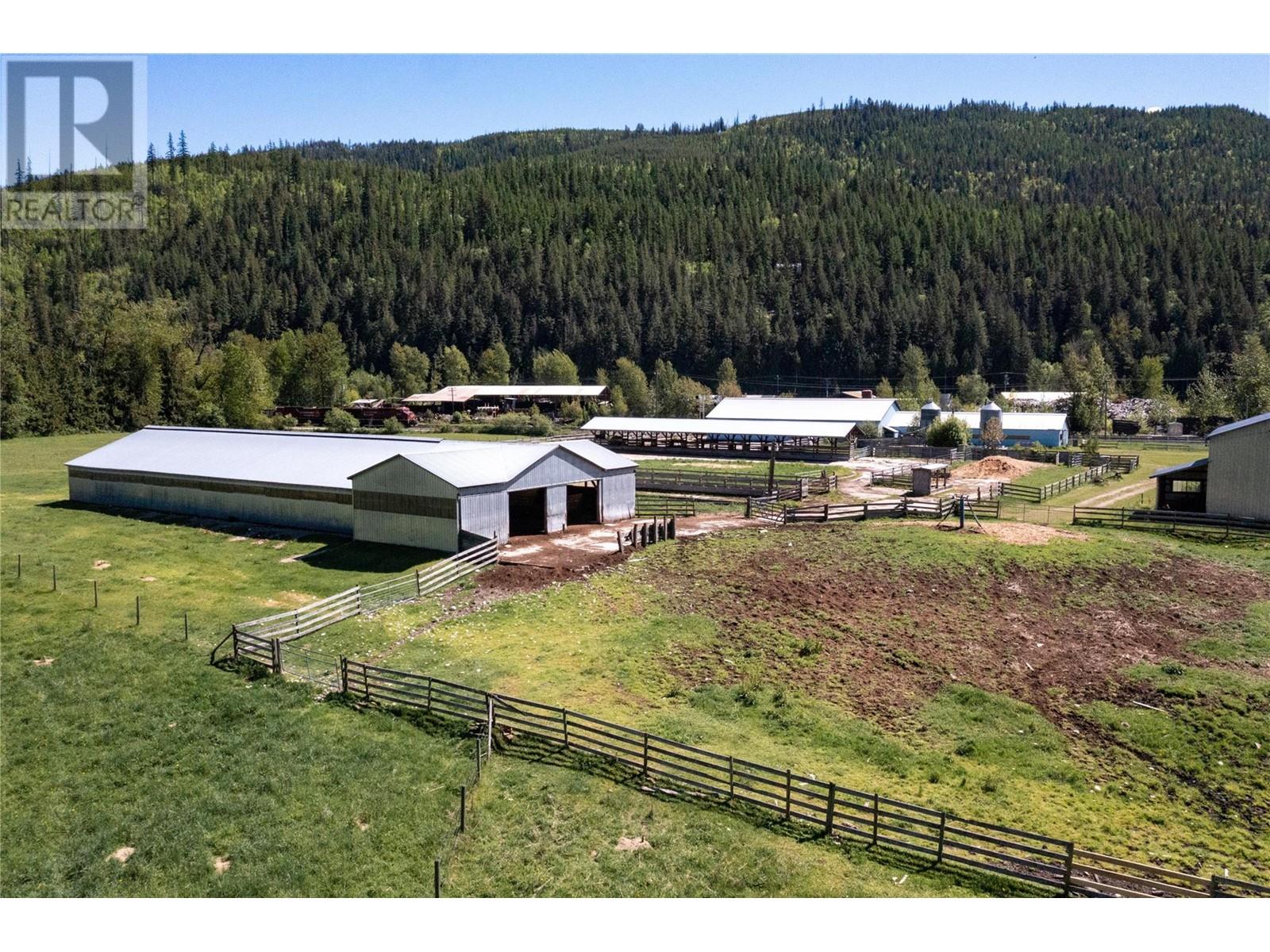 2169 Solsqua Road, Sicamous