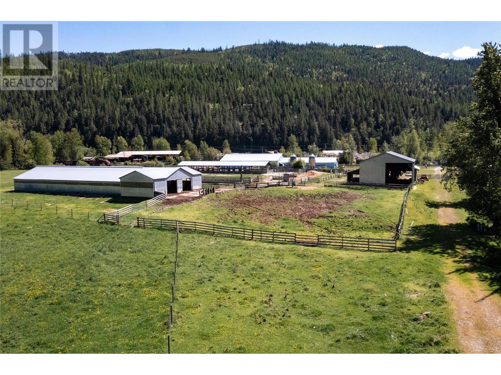 2169 Solsqua Road, Sicamous