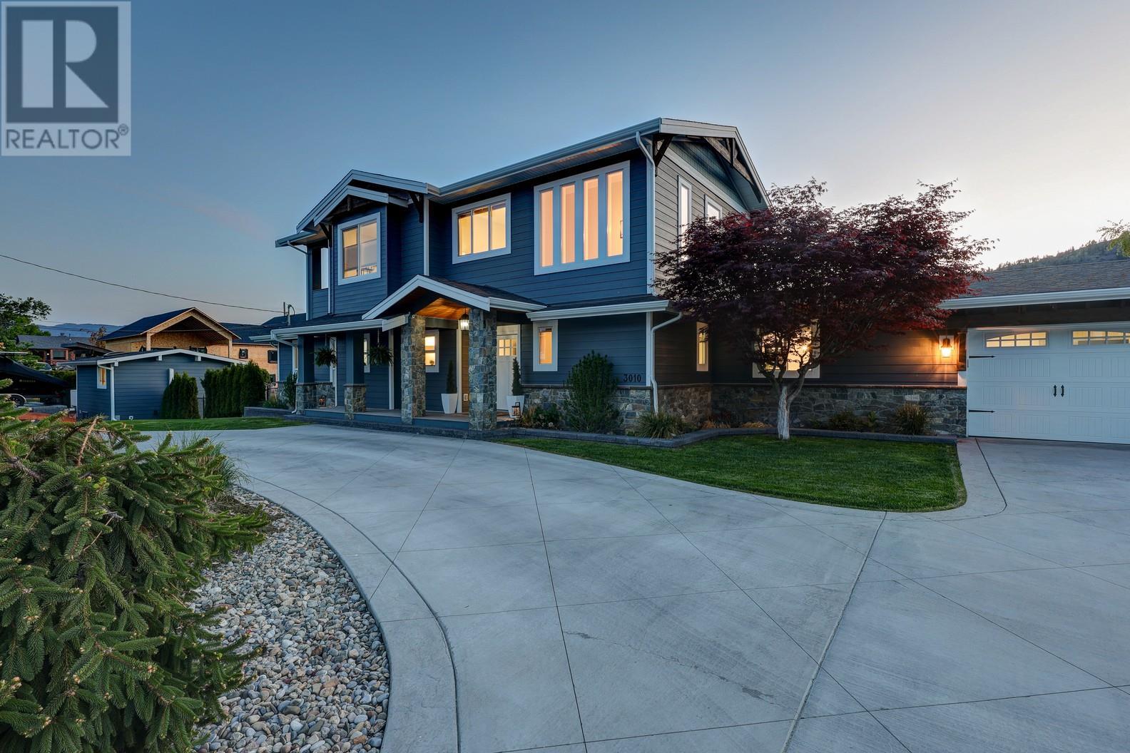 3010 Thacker Drive, West Kelowna