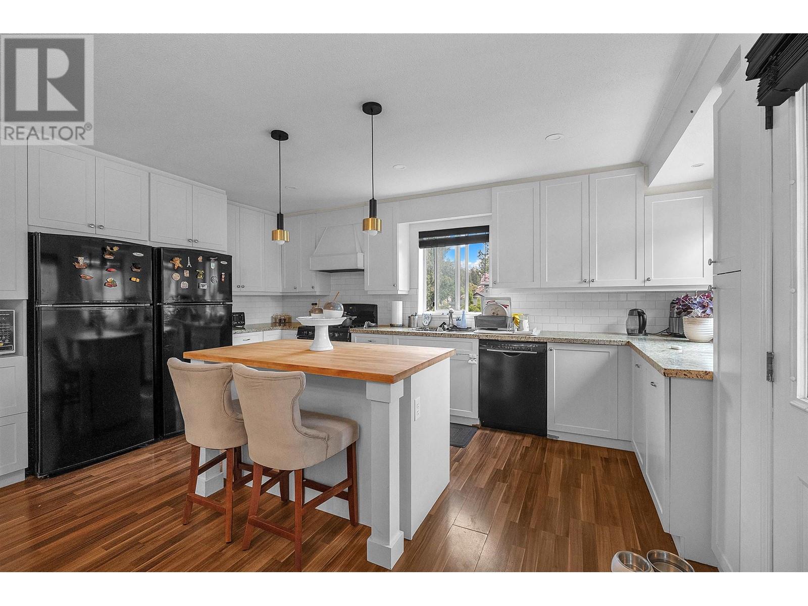 19416 123 AVENUE, Pitt Meadows real estate listing R3000261
