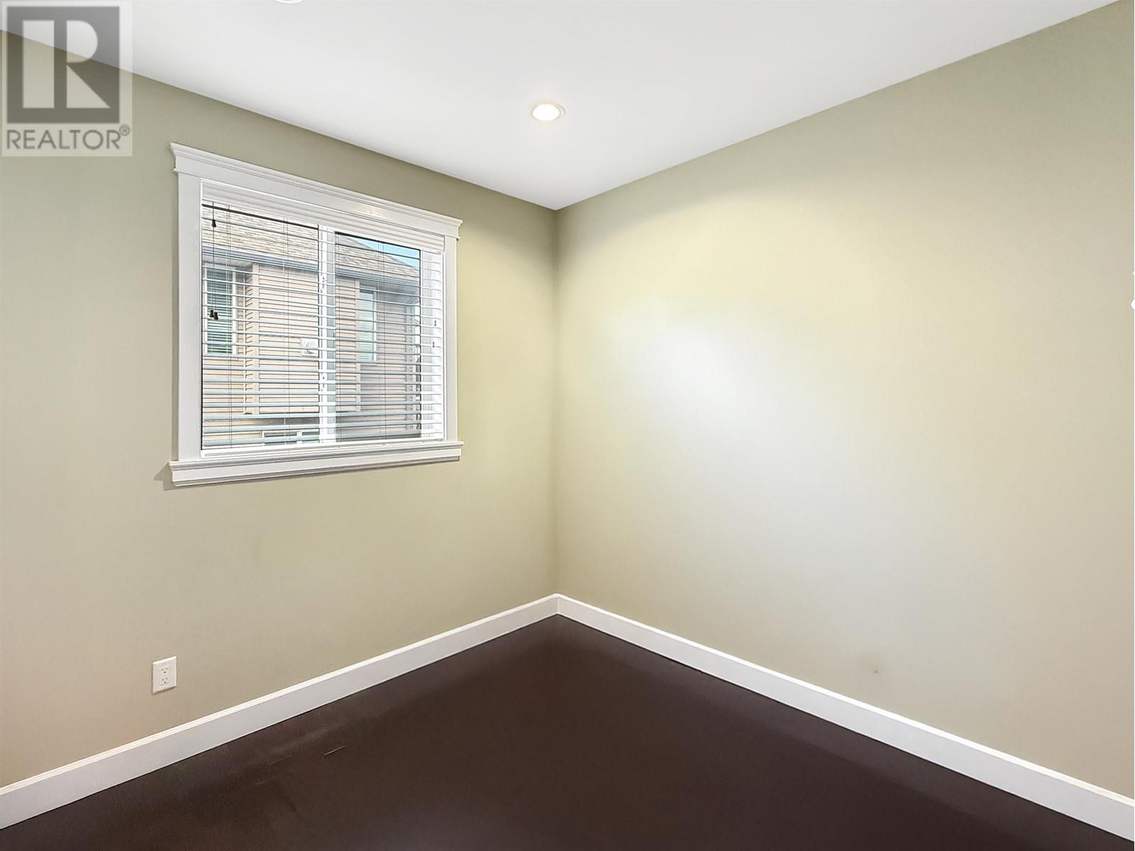 7664 EASTVIEW STREET, Prince George
