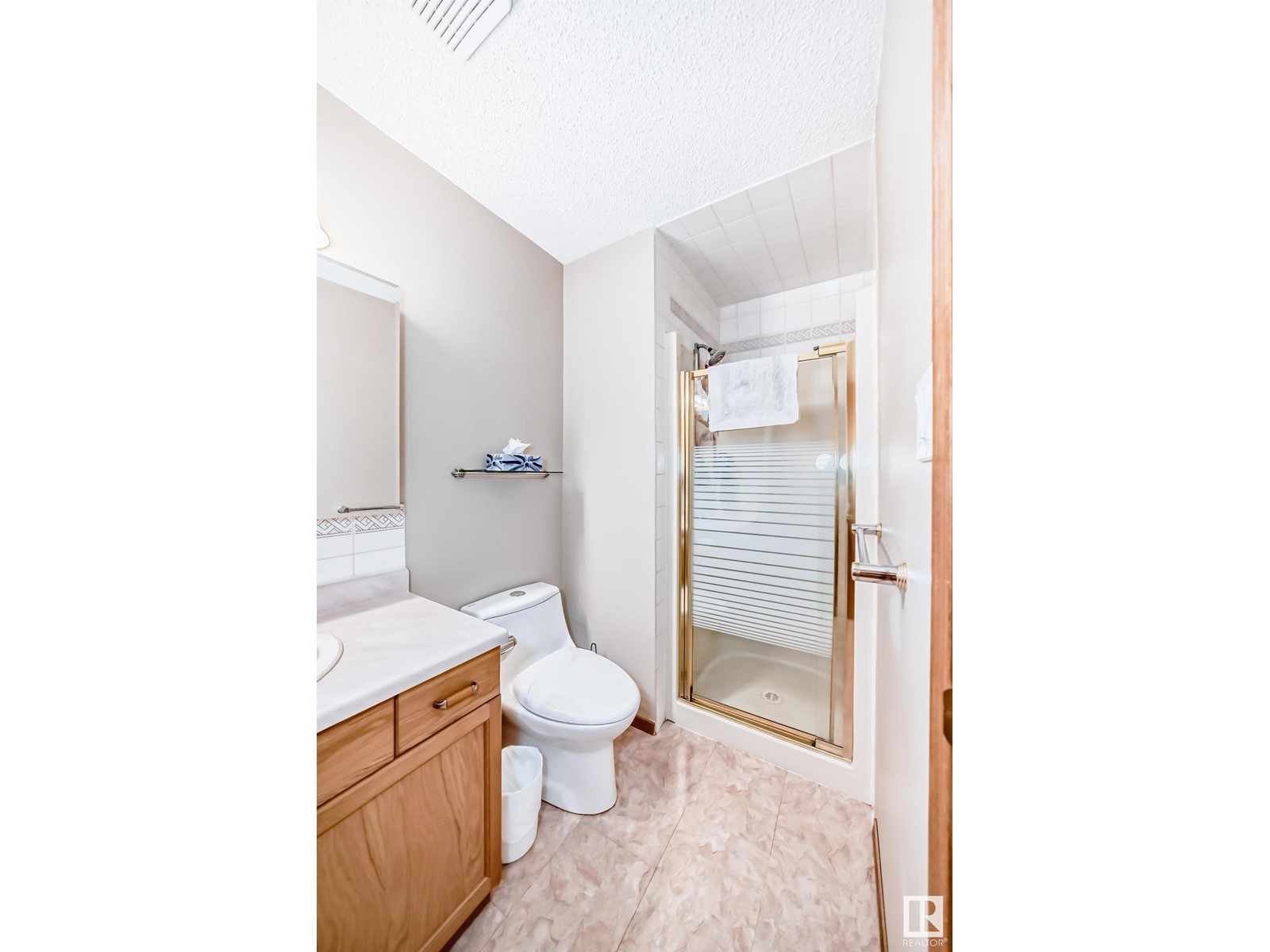 15330 99 AV NW, Edmonton