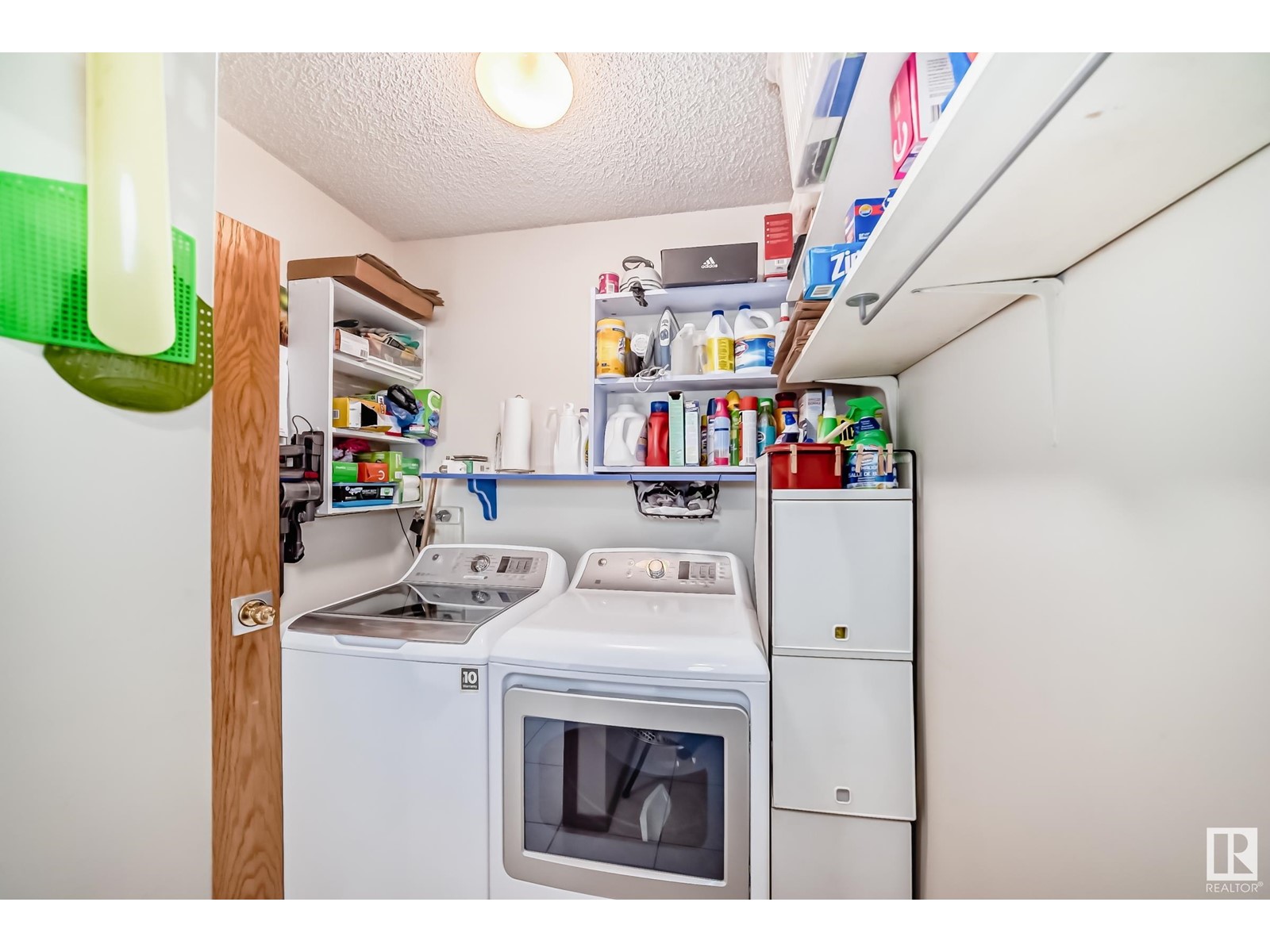 15330 99 AV NW, Edmonton