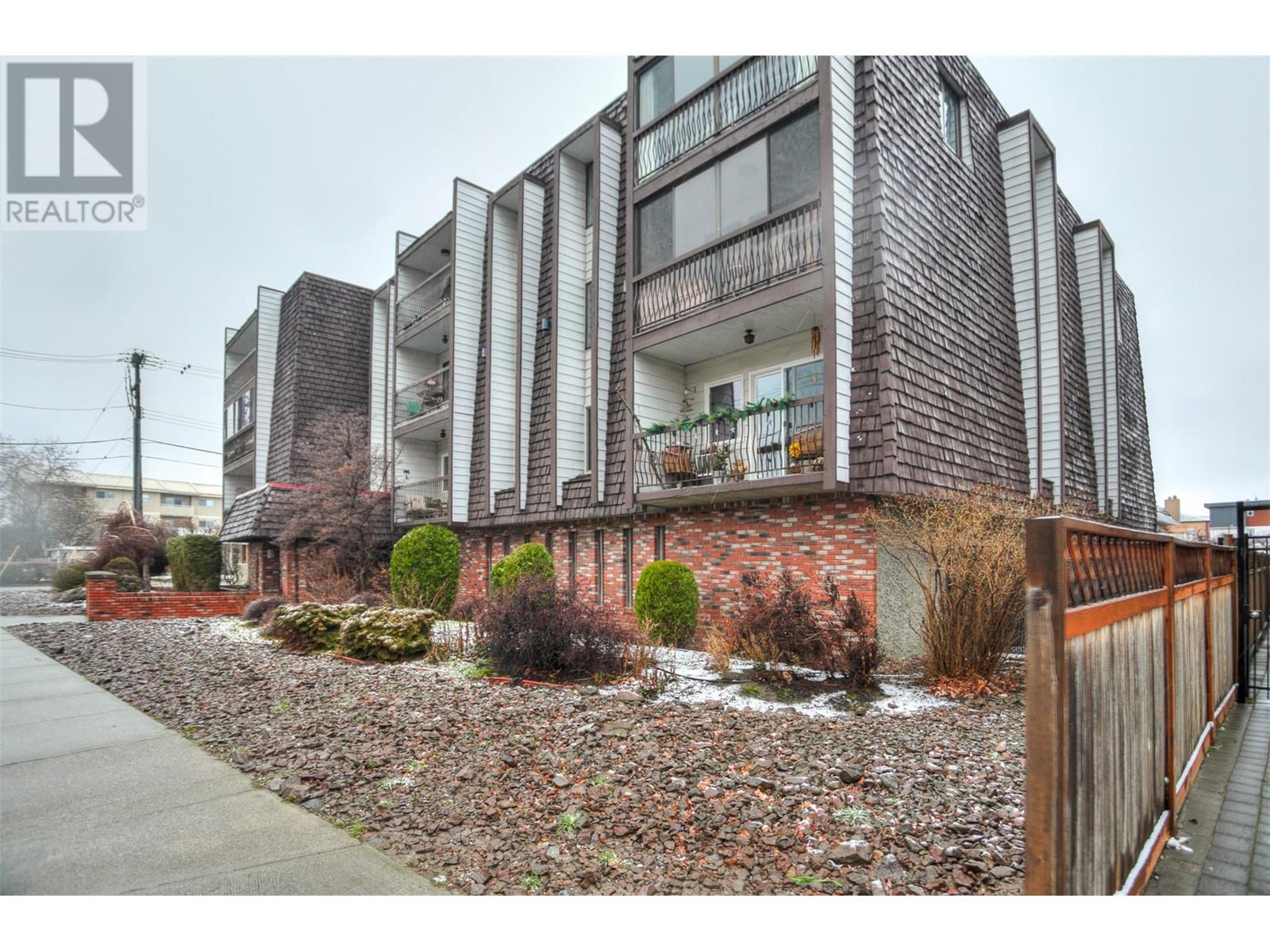 202 95 WINNIPEG Street, Penticton