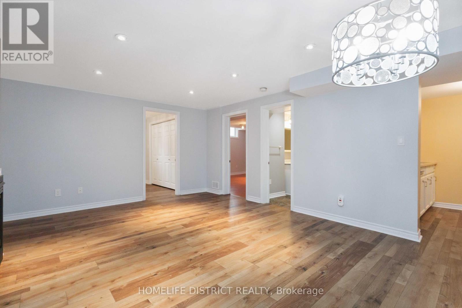 Photo 8 of 2 Bushford Street, Clarington ON