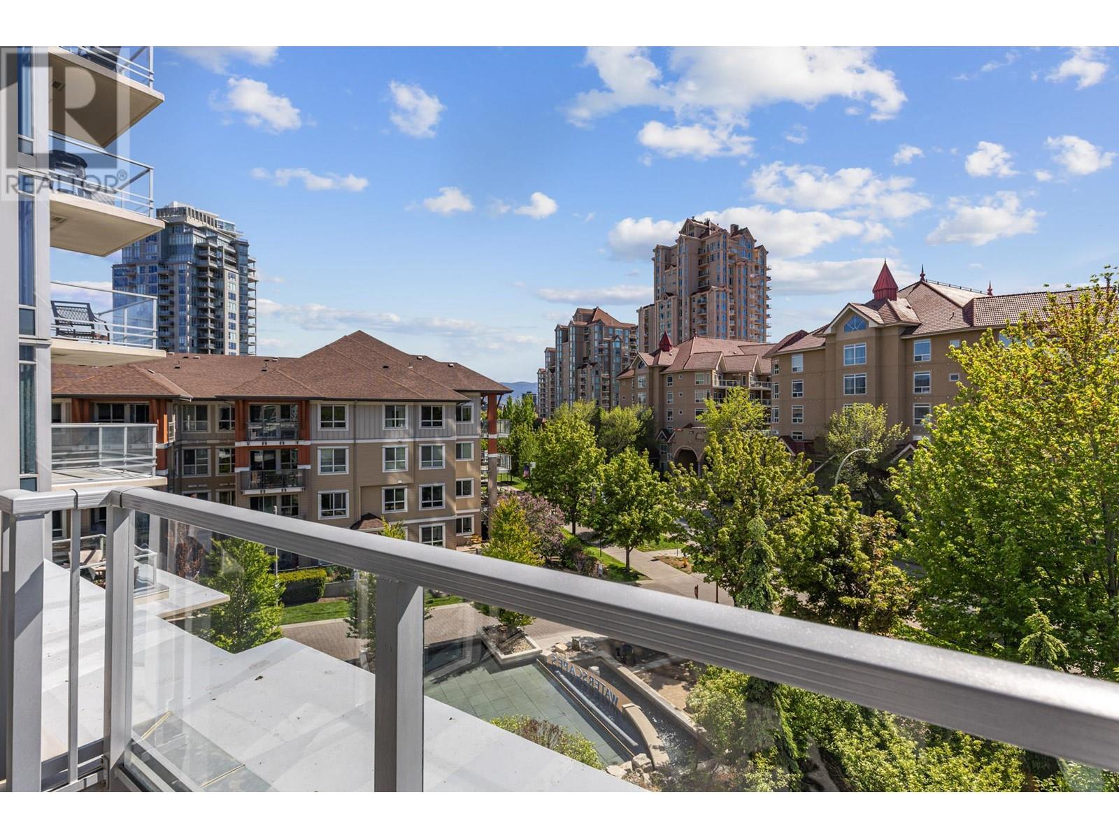 407 1075 Sunset Drive, Kelowna