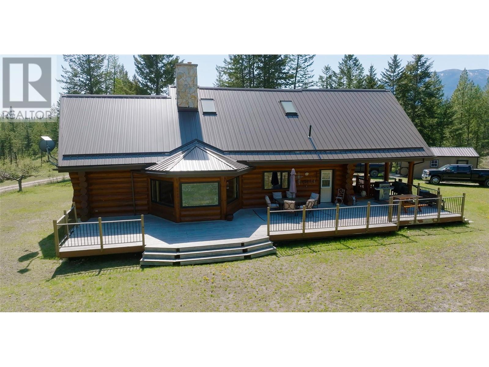 3200 Highway 93/95 Highway, Canal Flats