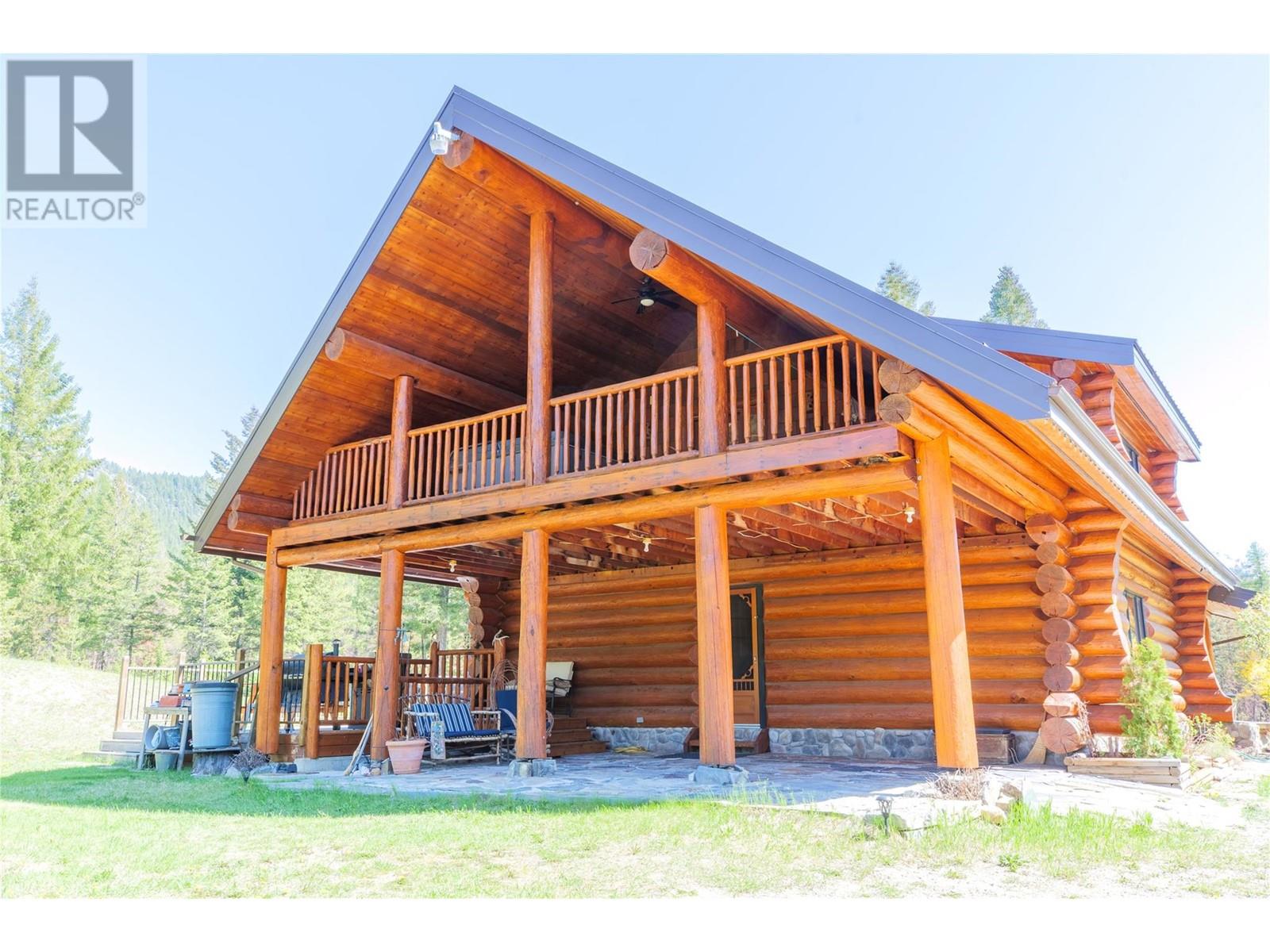 3200 Highway 93/95 Highway, Canal Flats