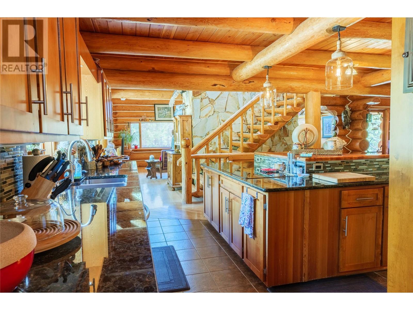 3200 Highway 93/95 Highway, Canal Flats