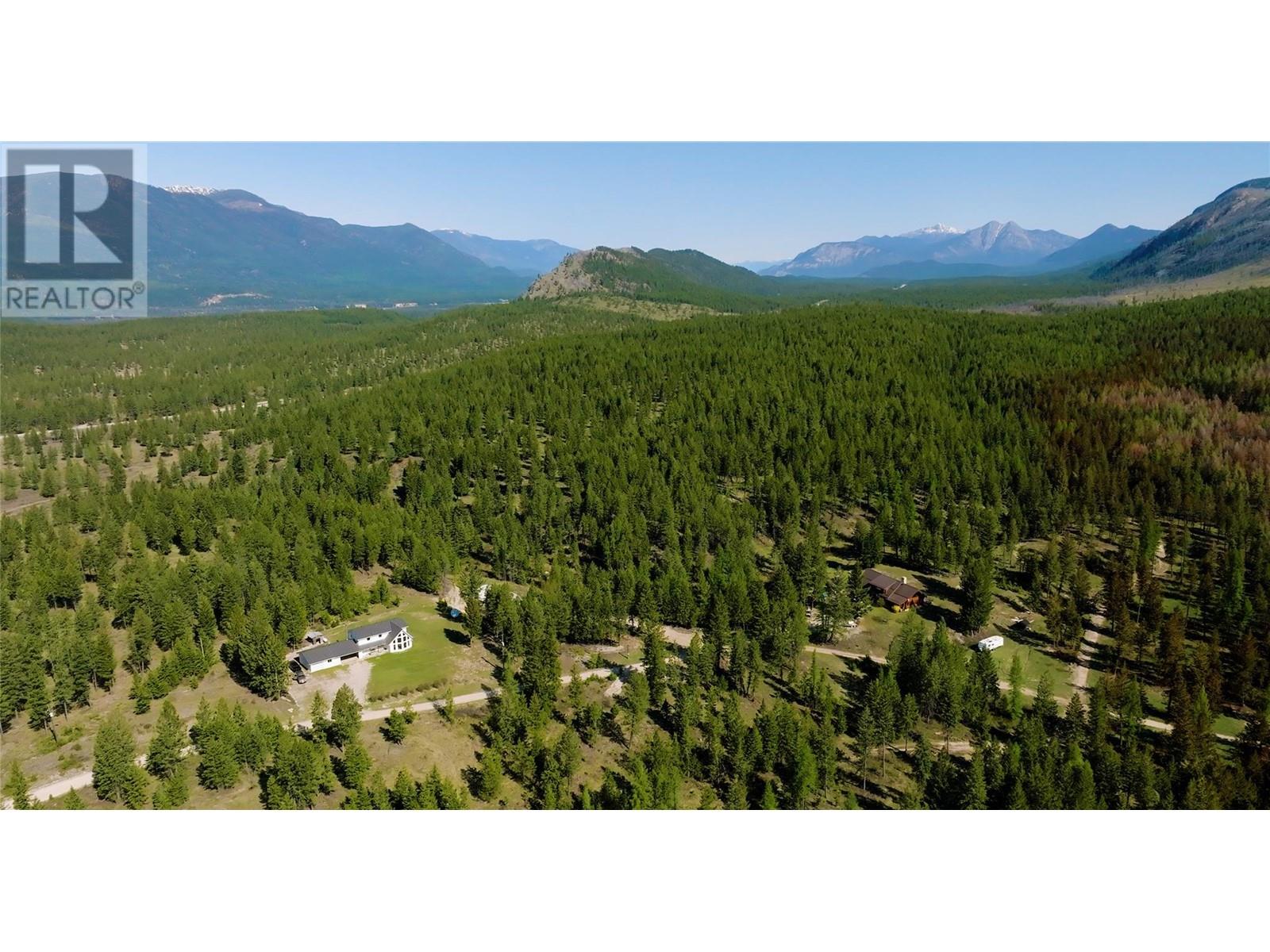 3200 Highway 93/95 Highway, Canal Flats