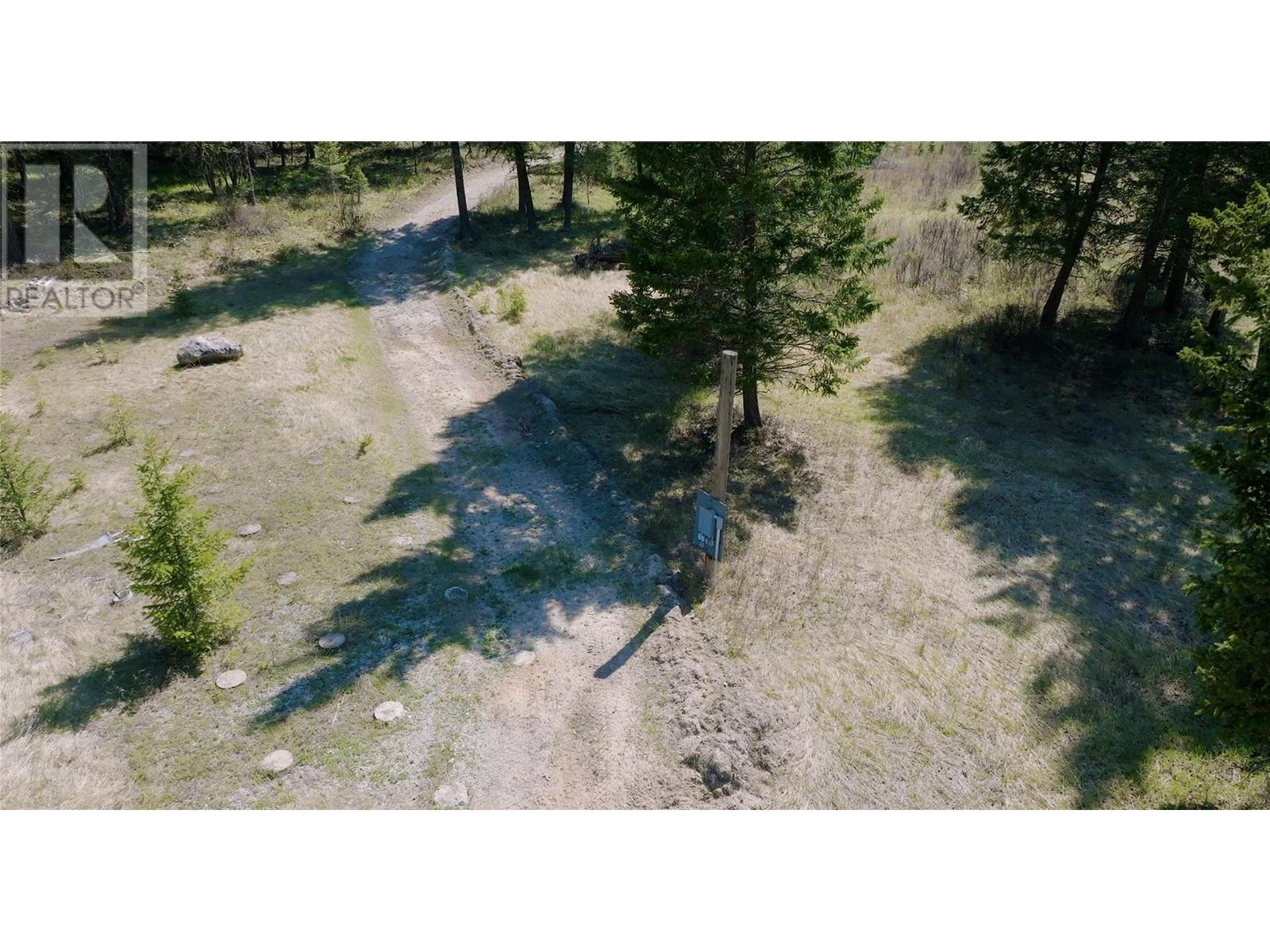 3200 Highway 93/95 Highway, Canal Flats