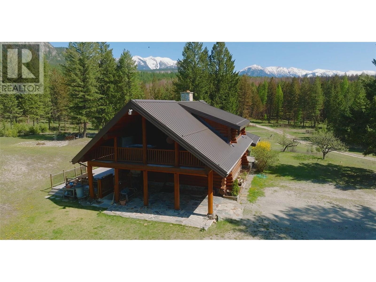 3200 Highway 93/95 Highway, Canal Flats