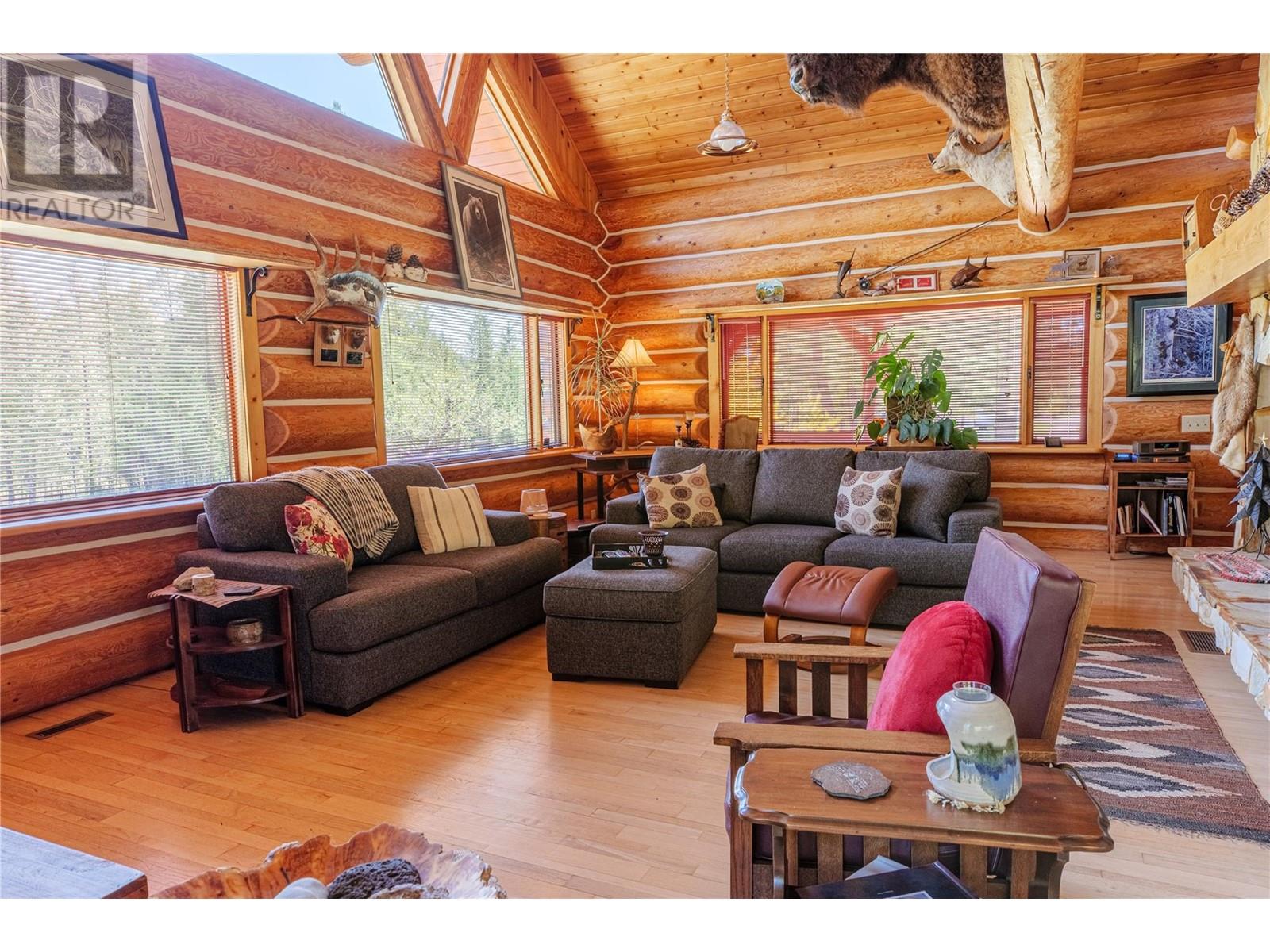 3200 Highway 93/95 Highway, Canal Flats