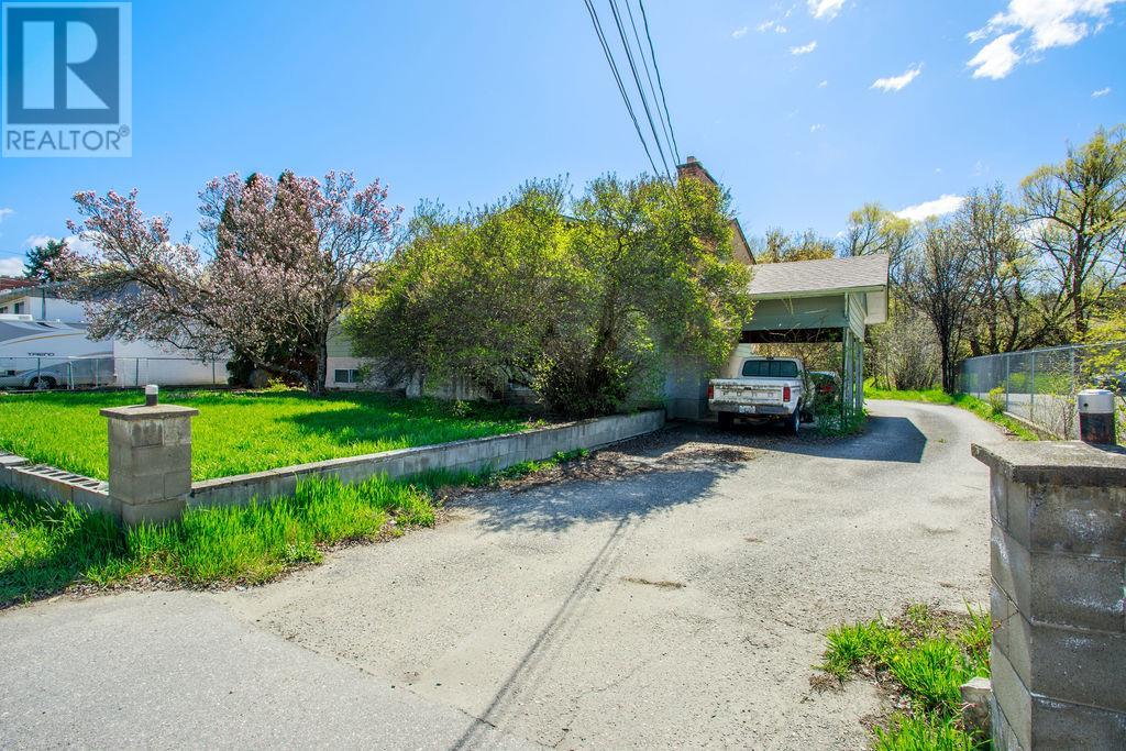 3706 24 AVENUE - Image 17